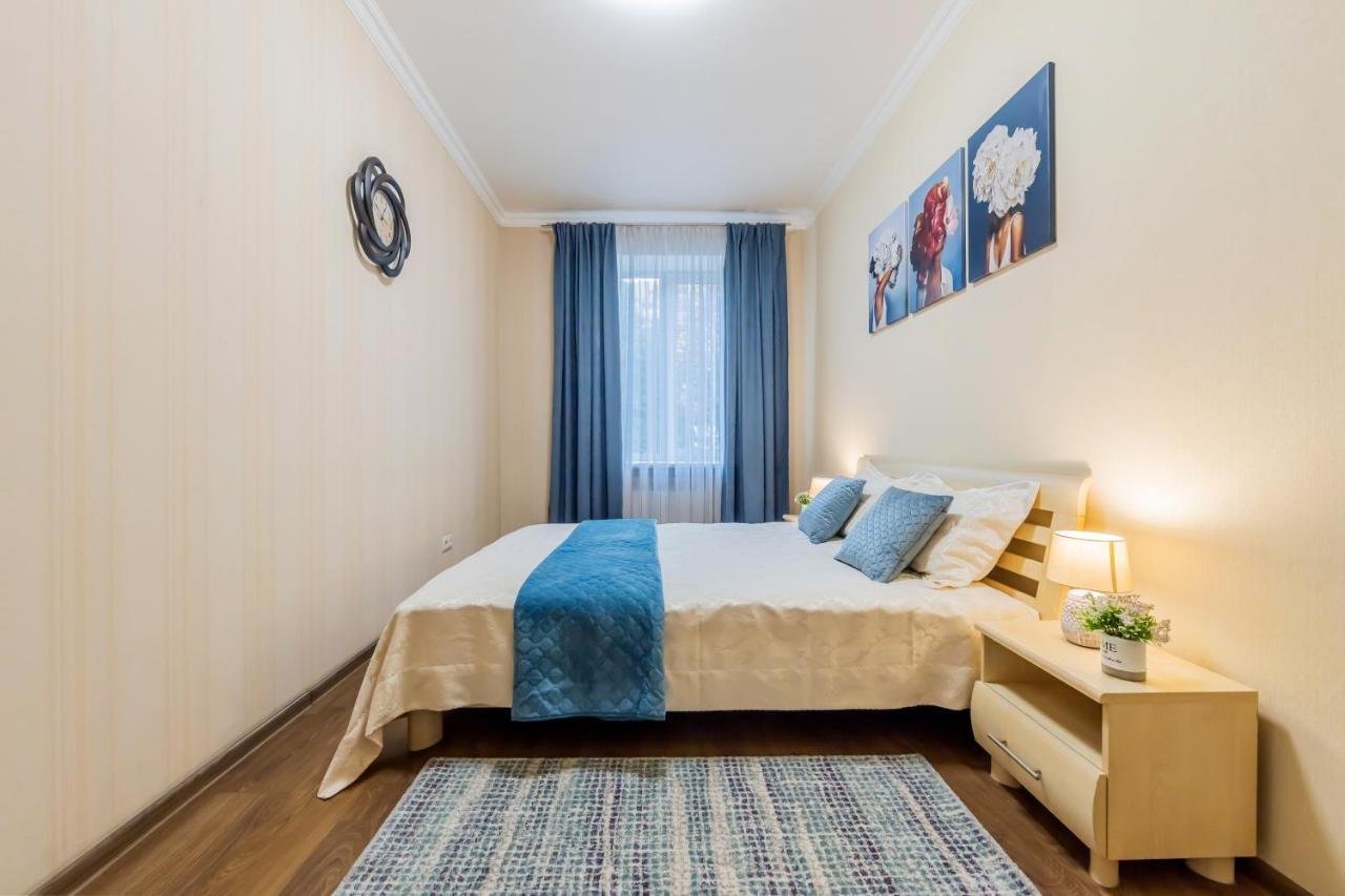 2К Квартира На Шота Руставелі, Бессарабка Kiev Extérieur photo