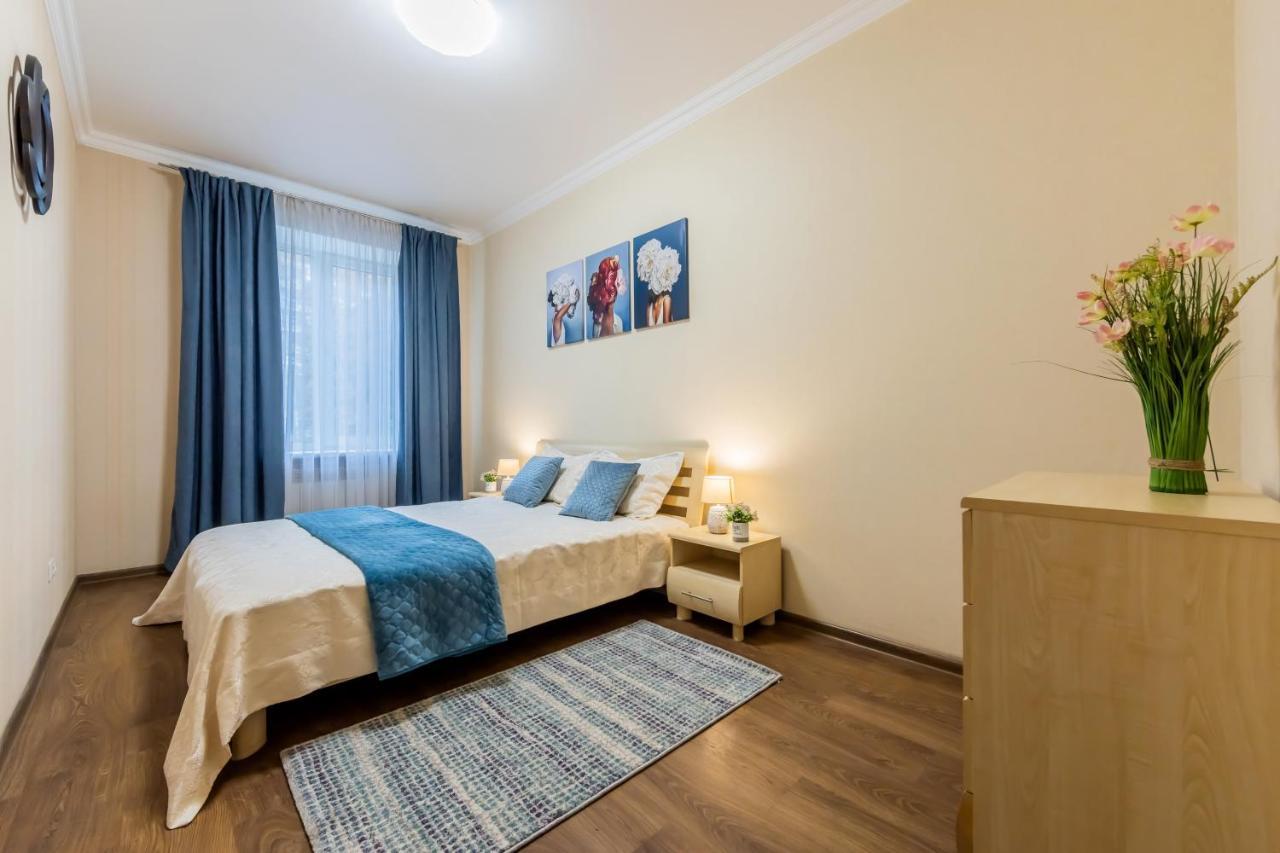 2К Квартира На Шота Руставелі, Бессарабка Kiev Extérieur photo