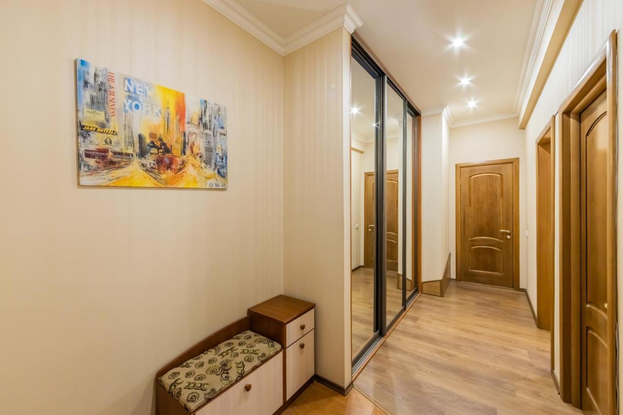 2К Квартира На Шота Руставелі, Бессарабка Kiev Extérieur photo